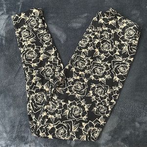 Women’s Leggings!!